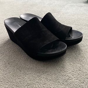Black wedge sandals